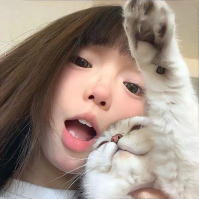 笼中女